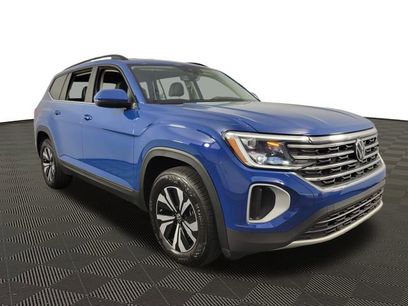 Used 2025 Volkswagen Atlas SE