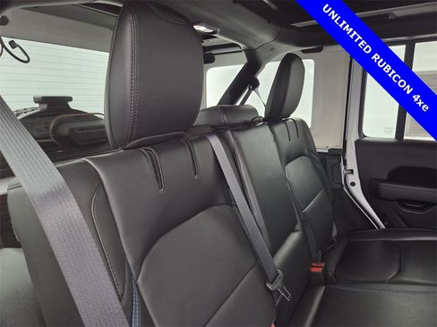 Used 2021 Jeep Wrangler Unlimited Rubicon 4xe w/ Steel Bumper Group image 20