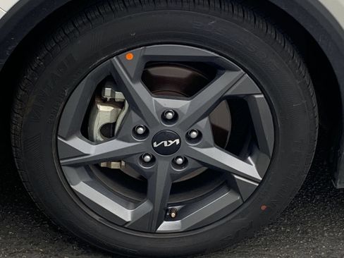 Used 2025 Kia K4 FWD image 30