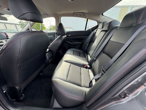 Used 2025 Nissan Altima 2.5 SR image 25