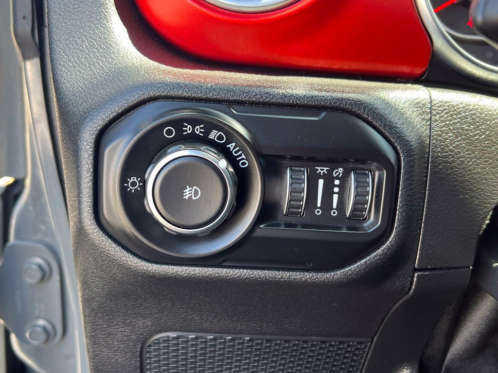 Used 2020 Jeep Wrangler Unlimited Rubicon AWD/4WD image 29