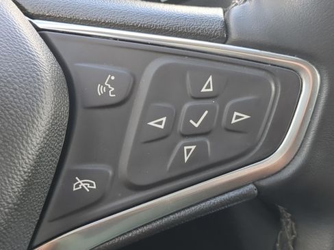 Used 2024 Chevrolet Equinox LT AWD/4WD image 20