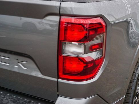 New 2025 Ford Maverick Lobo image 9