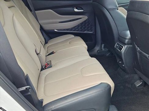 Used 2023 Hyundai Santa Fe SEL w/ Premium Package image 22
