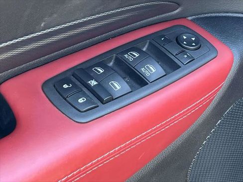 Used 2022 Dodge Durango R/T w/ Blacktop Package AWD/4WD image 20