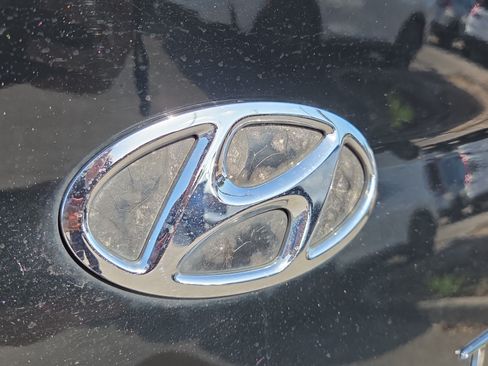 Used 2019 Hyundai Sonata Sport w/ Tech Package 03 FWD image 36