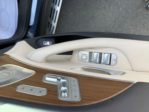 Used 2020 Mercedes-Benz GLS 450 4MATIC image 27