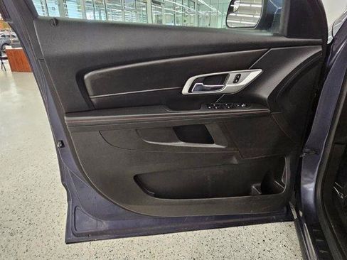 Used 2013 GMC Terrain SLE FWD image 23