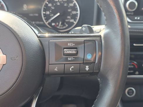 Used 2021 Nissan Rogue SL FWD image 21
