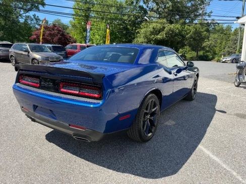 Used 2022 Dodge Challenger SXT w/ Blacktop Package RWD image 5