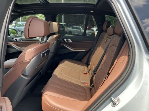 Used 2026 BMW X5 M60i AWD/4WD image 35
