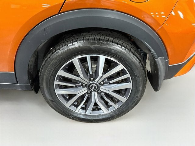 Used 2023 Nissan Kicks SV FWD image 23