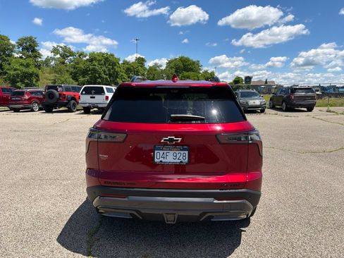 Used 2025 Chevrolet Equinox ACTIV w/ Safety and Technology Package AWD/4WD image 7