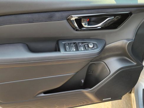 New 2025 Subaru Forester Limited image 4