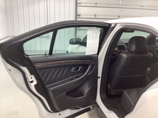 Used 2019 Ford Taurus Limited AWD/4WD image 13