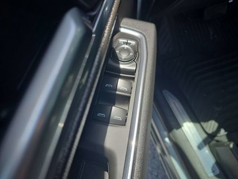 Certified 2025 GMC Sierra 1500 Elevation AWD/4WD image 16