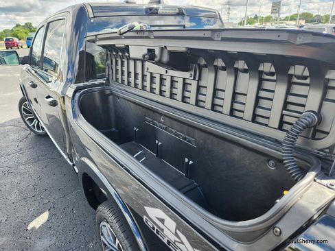 Used 2025 RAM 1500 Tungsten w/ Off Road Group AWD/4WD image 28