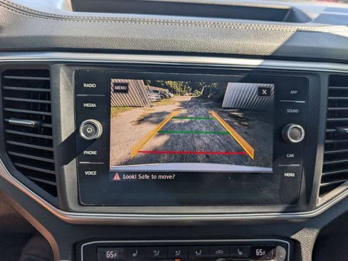 Used 2018 Volkswagen Atlas SE FWD image 23