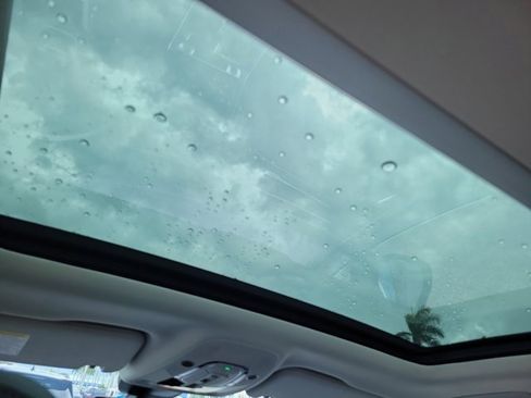 Used 2023 Audi Q7 3.0T Premium image 12