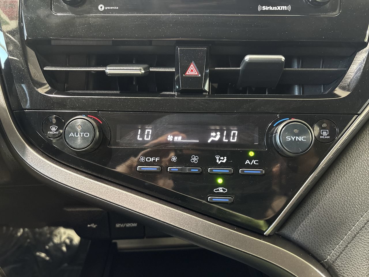 Certified 2022 Toyota Camry LE FWD image 19