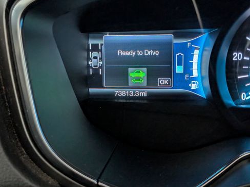 Used 2018 Ford Fusion SE w/ Equipment Group 602A FWD image 21