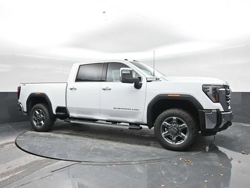 New 2026 GMC Sierra 2500 SLT w/ SLT Premium Package image 6