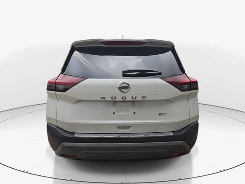 Used 2021 Nissan Rogue SV FWD image 7