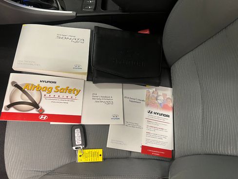 Used 2014 Hyundai Sonata Hybrid image 46