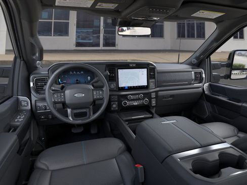 New 2026 Ford F250 Platinum w/ Tremor Off-Road Package image 9