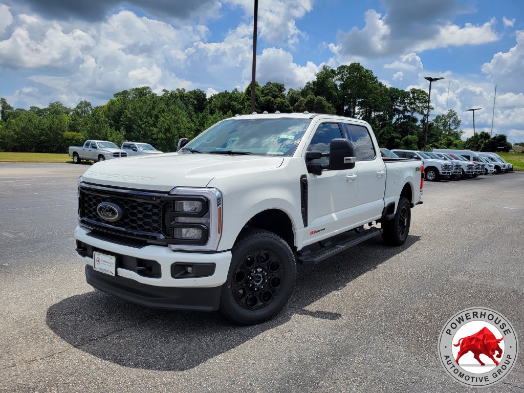 New 2026 Ford F350 Lariat w/ Black Appearance Package AWD/4WD image 2