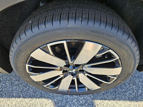 New 2026 Mitsubishi Outlander SEL image 11