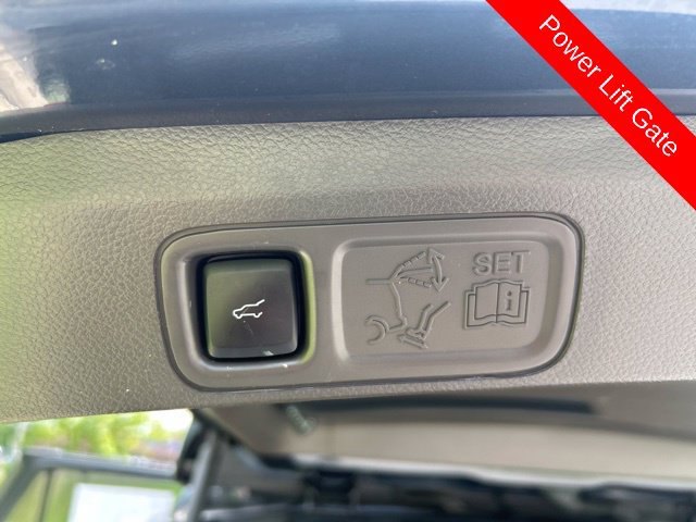 Used 2022 Lincoln Navigator Reserve AWD/4WD image 20