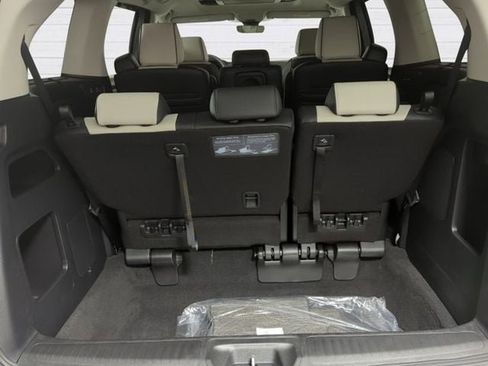 New 2026 Honda Odyssey Elite image 23