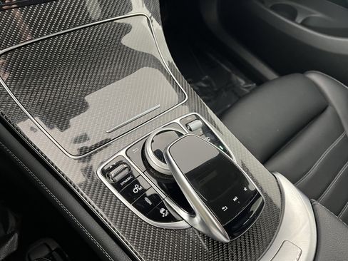 Certified 2019 Mercedes-Benz GLC 43 AMG 4MATIC image 33