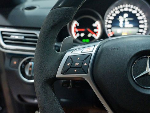 Used 2014 Mercedes-Benz E 63 AMG S-Model w/ Driver Assistance Package image 42