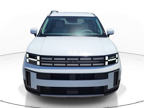 Certified 2025 Hyundai Santa Fe SEL image 2