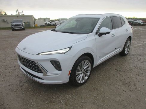 New 2026 Buick Envision Avenir image 9