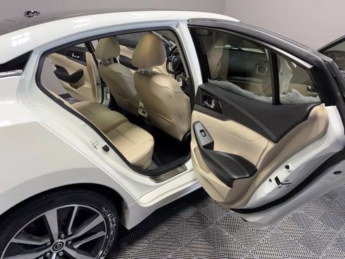 Used 2020 Nissan Maxima 3.5 SL w/ Floor Mat Group image 21