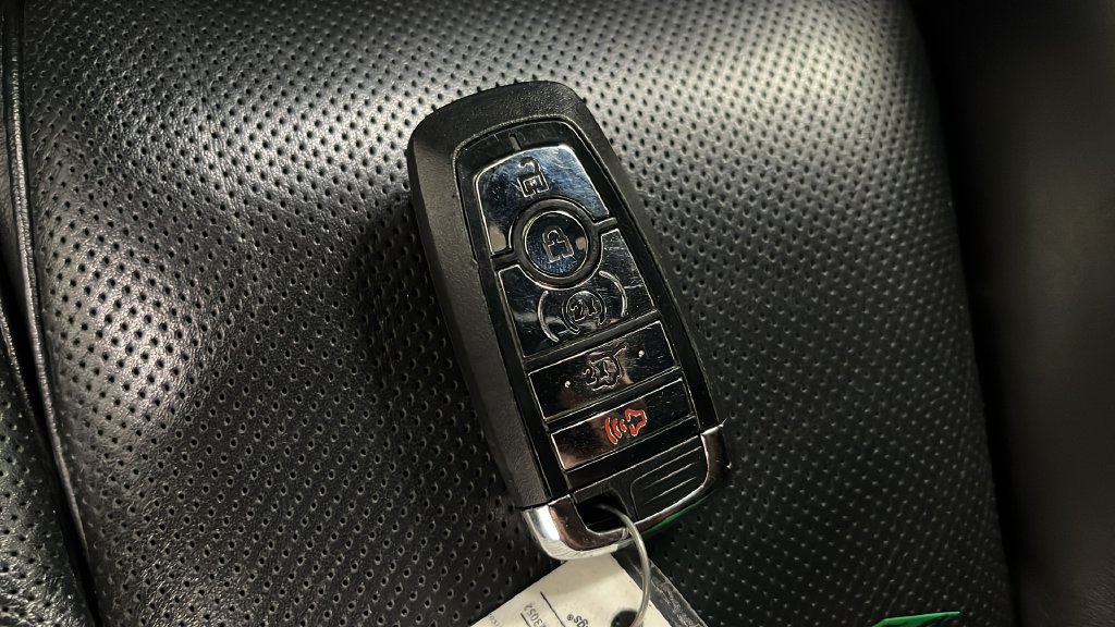 Used 2024 Lincoln Navigator Reserve AWD/4WD image 44