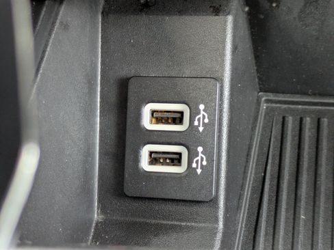 Used 2019 Ford F150 XLT w/ Equipment Group 302A Luxury RWD image 26