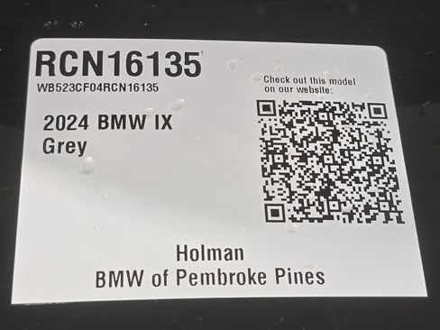 Used 2024 BMW iX xDrive50 w/ Sport Package AWD/4WD image 20