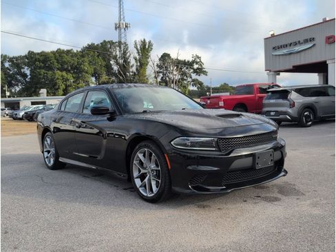 Used 2023 Dodge Charger GT image 7