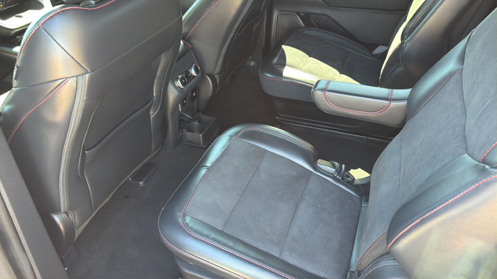 Used 2025 Ford Explorer ST w/ Sun And Sound Package RWD image 26