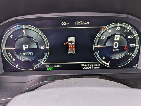 New 2025 Mitsubishi Outlander SE image 16