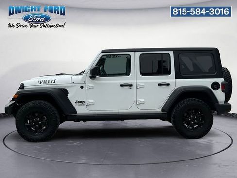 Used 2021 Jeep Wrangler Unlimited Sport AWD/4WD image 2