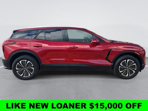 Used 2024 Chevrolet Blazer EV LT AWD/4WD image 2