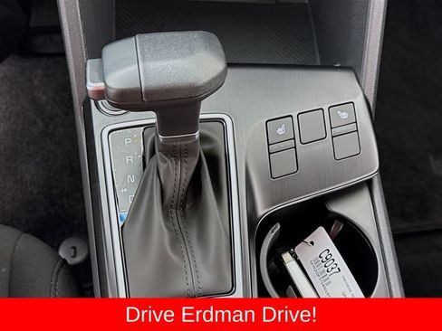 Used 2026 Kia Sportage LX AWD/4WD image 19