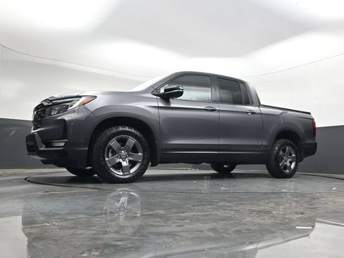 Certified 2025 Honda Ridgeline TrailSport image 45