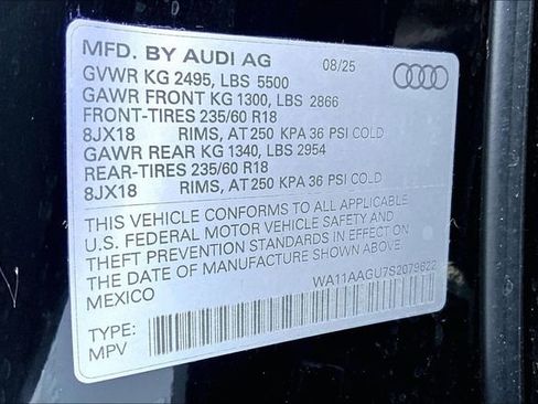 Used 2025 Audi Q5 Premium w/ Convenience Package AWD/4WD image 34