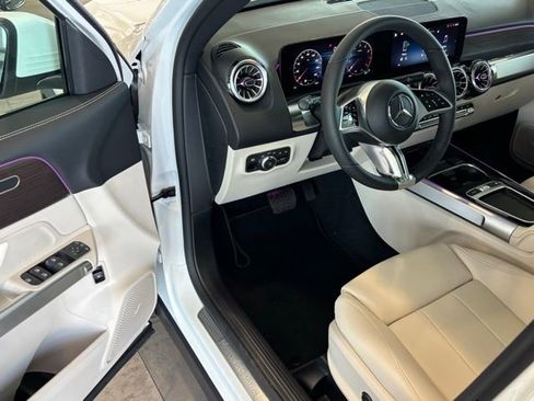 New 2026 Mercedes-Benz GLB 250 GLB 250 image 9